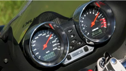 Mennyi megtett kilométer számít soknak egy motornál? Mennyi megtett kilométer számít soknak egy motornál?