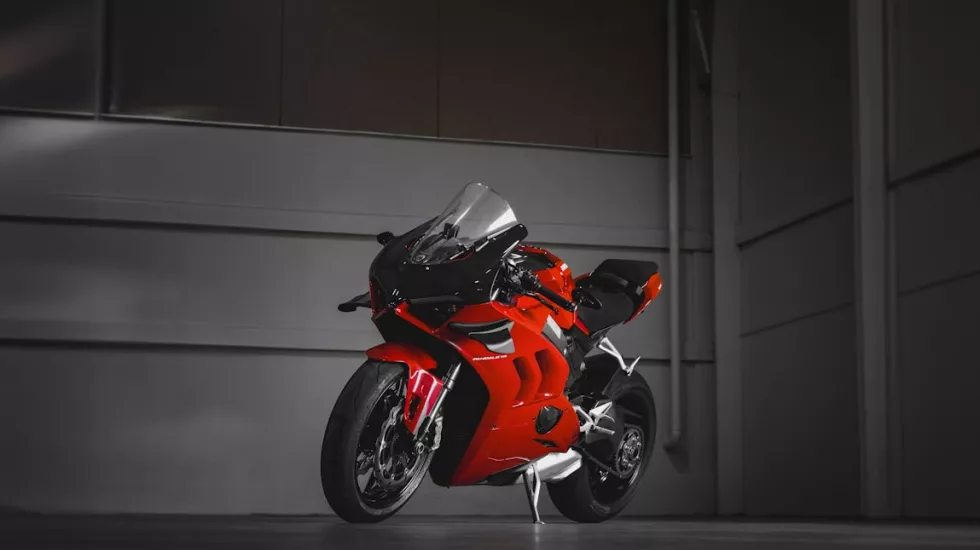 Mi történik egy használt motorral, mielőtt a kereskedésbe kerül?