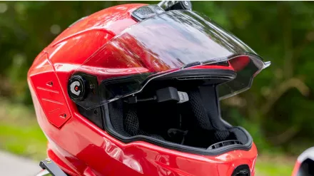 Okos bukósisakok - hype vagy hasznos?