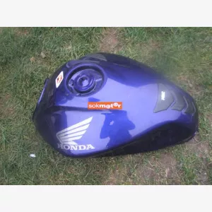 1. kp: Honda-CBF600 Hornet