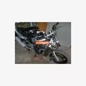 Kawasaki cbr gsxr zx-r yzf
