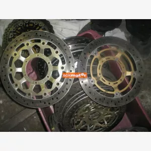 1. kp: Honda-CB 900 hornet,CB1000 RR