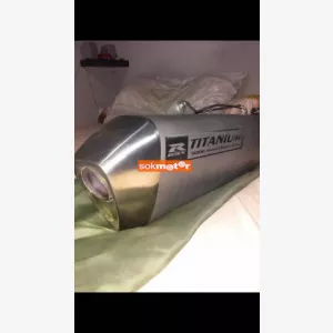 1. kp: Suzuki-Gsx R 1000