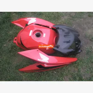 1. kp: Honda-CBF 125