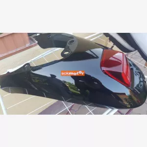 1. kp: Harley-Davidson-V Rod Street Rod