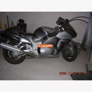 1. kp: Suzuki-Hayabusa GSX 1300 R
