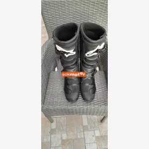 1. kp: Alpinestars TECH 3-45,5