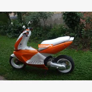 1. kp: Aprilia-Area 51