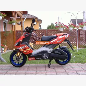 Aprilia SR Factory Lorenzo Replica