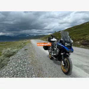 1. kp: BMW-R1200GS