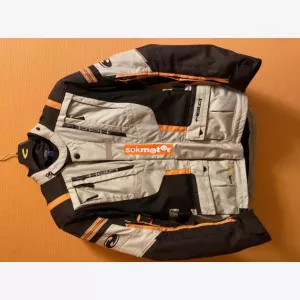 1. kp: ELD Hakuna II DuPont-XL