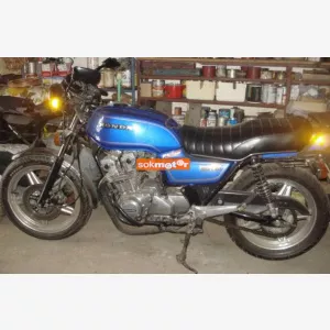1. kp: Honda-cb 750 k