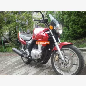 1. kp: Honda-CB500