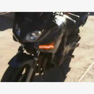 1. kp: Honda-CBF600