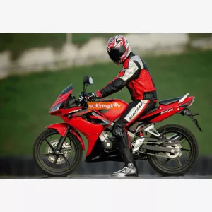 1. kp: HONDA-cbr 125 vsrls
