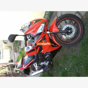 1. kp: Honda-CBR 125R