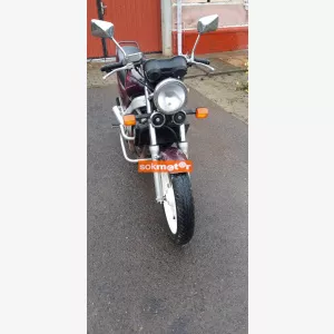 HONDA NTV-650 Revere RC33