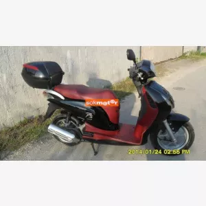 1. kp: Honda-Ps 150i