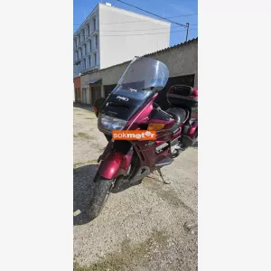 1. kp: HONDA-ST 1100 PAN EUROPEAN