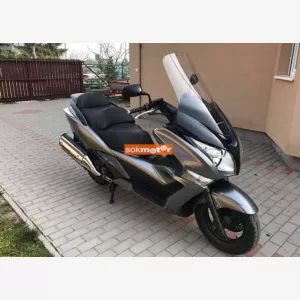 Honda SW-t 600