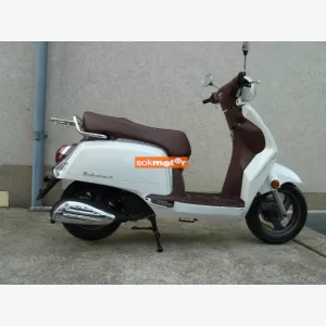 1. kp: Keeway-Zahara 50 4T
