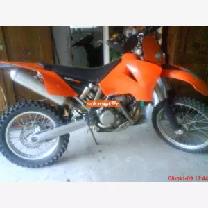 1. kp: KTM-525MXC