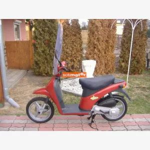 Piaggio Free