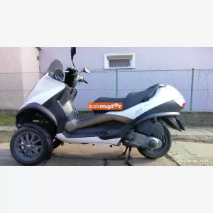 1. kp: PIAGGIO-MP3 250i