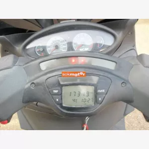 1. kp: Piaggio-x9 500i