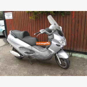 1. kp: Piaggio-X9 Evo 250cc 2004vj