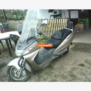 SUZUKI Burgman AN 250
