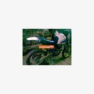 1. kp: Suzuki-DR
