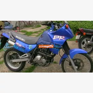 1. kp: Suzuki-DR650R