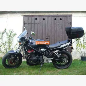 1. kp: Suzuki-GSF 400