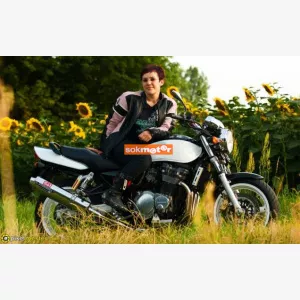 1. kp: Suzuki-GSX 1200