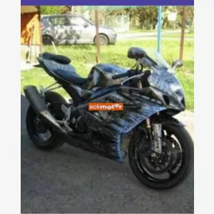 1. kp: Suzuki-Gsx-r 1000 k5