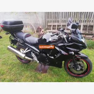 1. kp: Suzuki GSX1250FA-Idomszett
