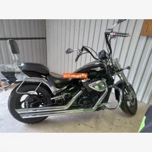 SUZUKI M800