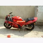 Suzuki RF400R