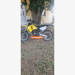 1. kép: SUZUKI-Rm 125