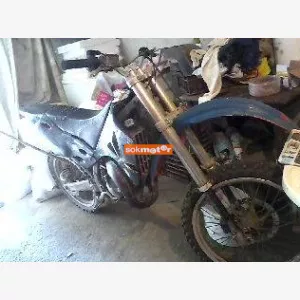 Suzuki rm