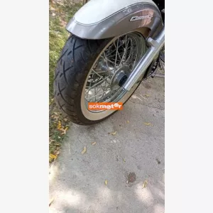 1. kp: Yamaha-dragstr 650 classic