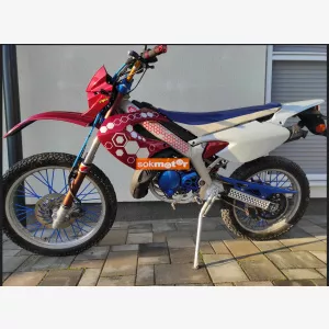 1. k�p: YAMAHA-DT 50 Malaguti XTM 50 AM6 Enduro