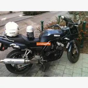 Yamaha FZ400