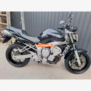 YAMAHA FZ6N