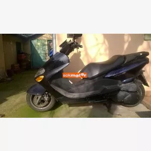 Yamaha majesty
