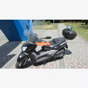 1. kp: Yamaha-X-City X-Max iKeR