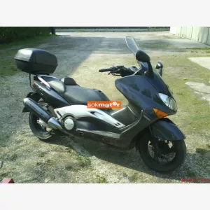 1. kp: Yamaha-XP 500 T-max