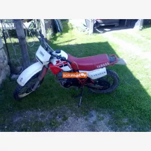 Yamaha XT 550