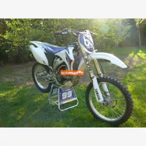 1. kp: Yamaha-yz 250 f